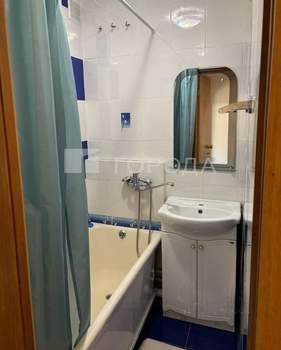 2-к квартира, на длительный срок, 45м2, 5/5 этаж