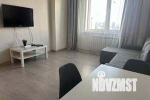 2-к квартира, посуточно, 39м2, 21/25 этаж