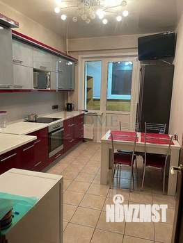 3-к квартира, на длительный срок, 99м2, 13/14 этаж