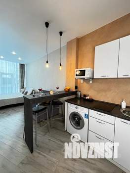 Студия квартира, посуточно, 25м2, 3/17 этаж