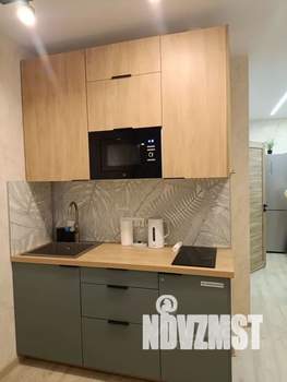 1-к квартира, посуточно, 40м2, 2/18 этаж