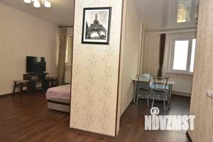 1-к квартира, посуточно, 47м2, 24/24 этаж