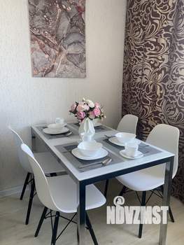 Студия квартира, на длительный срок, 63м2, 24/26 этаж