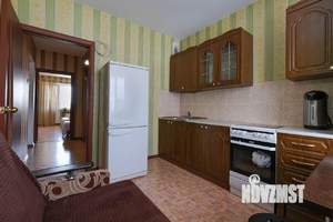 1-к квартира, посуточно, 42м2, 1/1 этаж