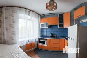 1-к квартира, посуточно, 32м2, 3/5 этаж