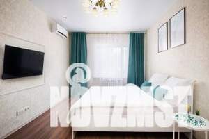 1-к квартира, посуточно, 40м2, 10/25 этаж