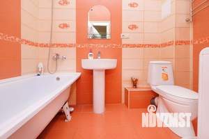 1-к квартира, посуточно, 55м2, 1/1 этаж