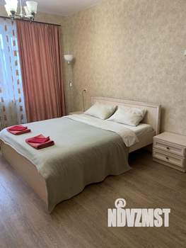 1-к квартира, посуточно, 34м2, 4/9 этаж