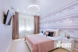 2-к квартира, посуточно, 44м2, 4/27 этаж