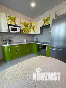 Студия квартира, посуточно, 36м2, 16/17 этаж