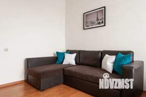 1-к квартира, посуточно, 40м2, 9/16 этаж