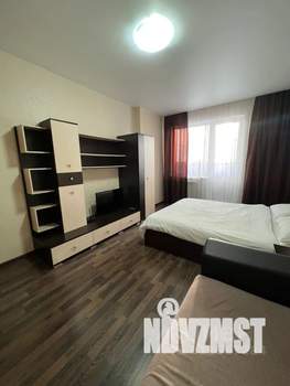 1-к квартира, посуточно, 42м2, 22/25 этаж