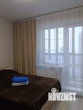 Студия квартира, посуточно, 22м2, 12/18 этаж