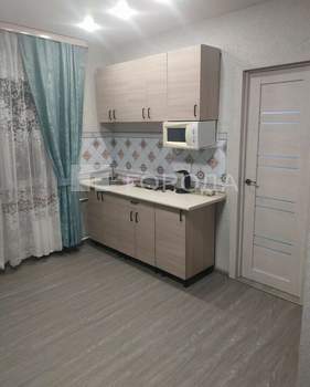 Студия квартира, на длительный срок, 32м2, 1/2 этаж