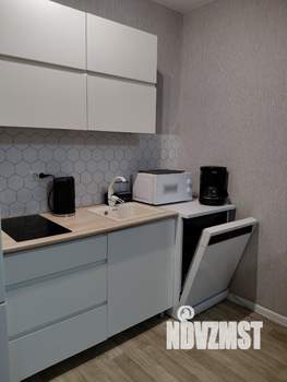 Студия квартира, посуточно, 25м2, 2/12 этаж