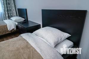 3-к квартира, посуточно, 56м2, 1/5 этаж