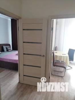 1-к квартира, посуточно, 35м2, 6/21 этаж