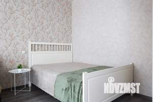 1-к квартира, посуточно, 35м2, 9/21 этаж