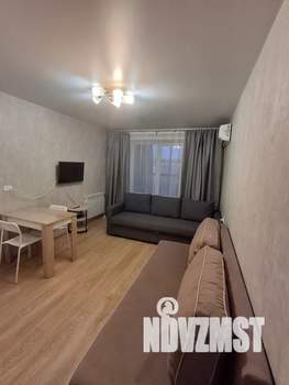 Студия квартира, посуточно, 30м2, 8/10 этаж