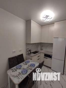 1-к квартира, посуточно, 42м2, 20/27 этаж