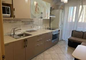 1-к квартира, на длительный срок, 49м2, 13/17 этаж