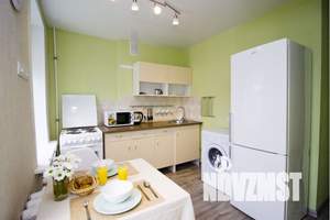 2-к квартира, посуточно, 10м2, 4/4 этаж