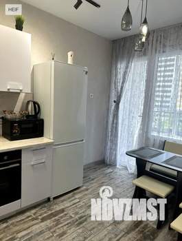 2-к квартира, посуточно, 40м2, 3/25 этаж