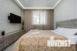 1-к квартира, посуточно, 40м2, 4/19 этаж