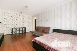 1-к квартира, посуточно, 44м2, 1/9 этаж