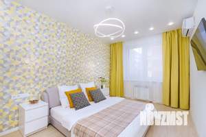 1-к квартира, посуточно, 44м2, 4/25 этаж