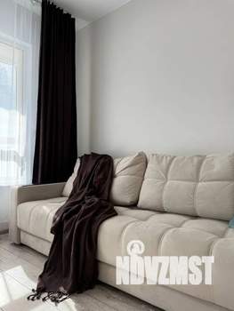 1-к квартира, посуточно, 35м2, 7/17 этаж