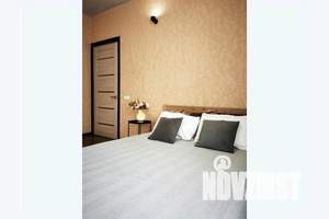 1-к квартира, посуточно, 40м2, 13/16 этаж