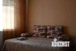 1-к квартира, посуточно, 35м2, 2/16 этаж