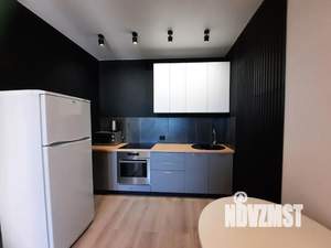 2-к квартира, посуточно, 38м2, 9/17 этаж