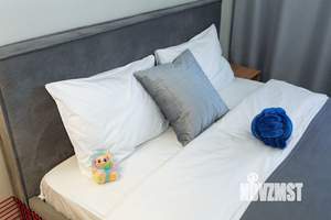 Студия квартира, посуточно, 32м2, 13/18 этаж