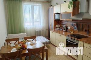 1-к квартира, посуточно, 45м2, 5/18 этаж