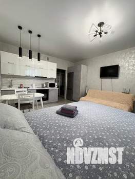 Студия квартира, посуточно, 34м2, 23/24 этаж