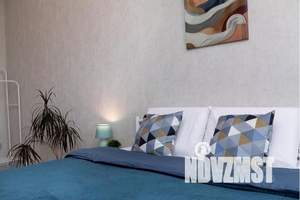 1-к квартира, посуточно, 40м2, 23/25 этаж