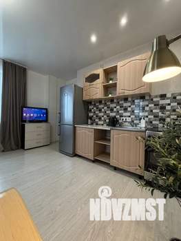 Студия квартира, посуточно, 30м2, 11/25 этаж