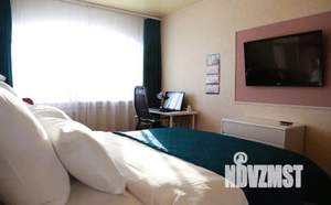 1-к квартира, посуточно, 40м2, 7/15 этаж