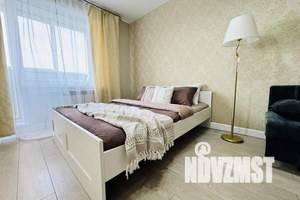 1-к квартира, посуточно, 33м2, 6/25 этаж