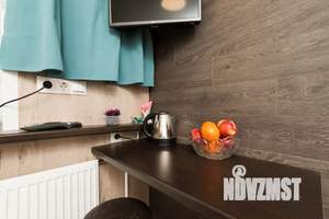 Студия квартира, посуточно, 15м2, 2/5 этаж