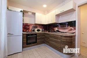 1-к квартира, посуточно, 36м2, 1/1 этаж