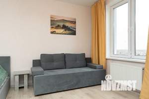 Студия квартира, посуточно, 32м2, 10/24 этаж