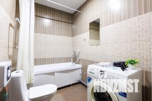 1-к квартира, посуточно, 40м2, 18/25 этаж