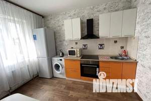 1-к квартира, посуточно, 45м2, 4/27 этаж