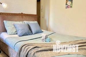 1-к квартира, посуточно, 33м2, 3/5 этаж