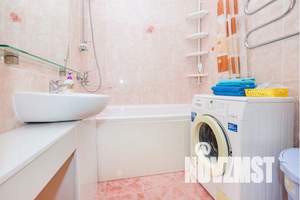 1-к квартира, посуточно, 38м2, 2/13 этаж