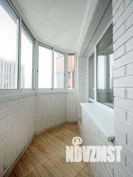 Студия квартира, посуточно, 25м2, 11/22 этаж