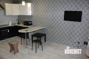 1-к квартира, посуточно, 40м2, 6/25 этаж